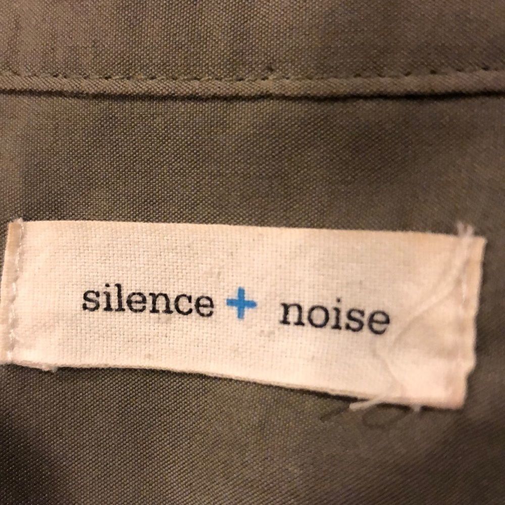 Silence& Noise Army Green Button Down Tunic Shirt - image 7